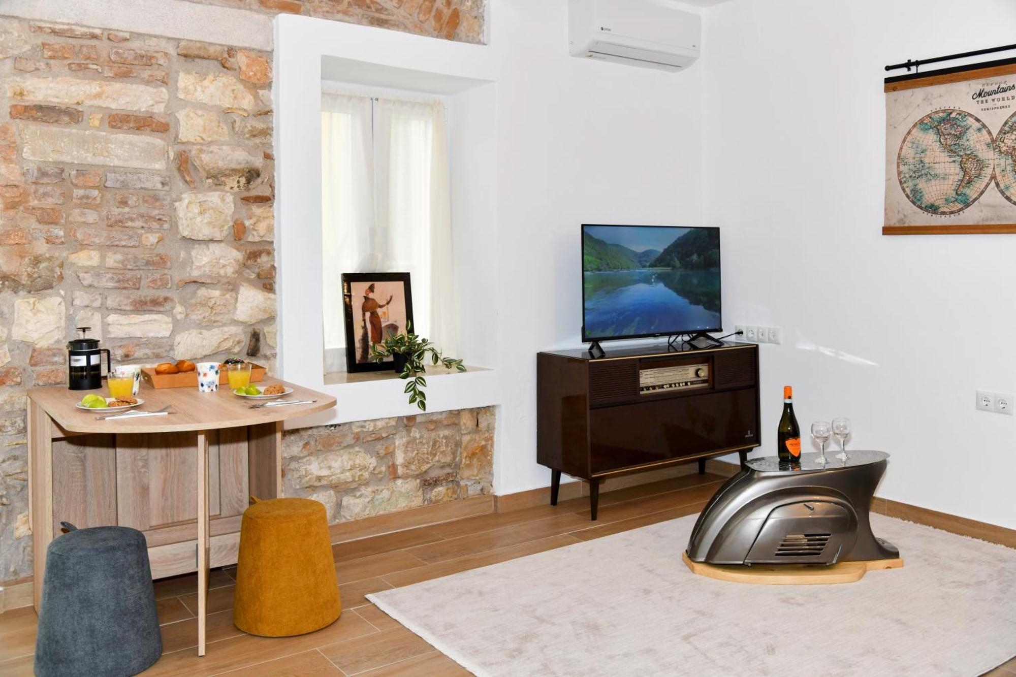 Captain Theo'S Modern Apartment Maria Λευκίμμη Εξωτερικό φωτογραφία