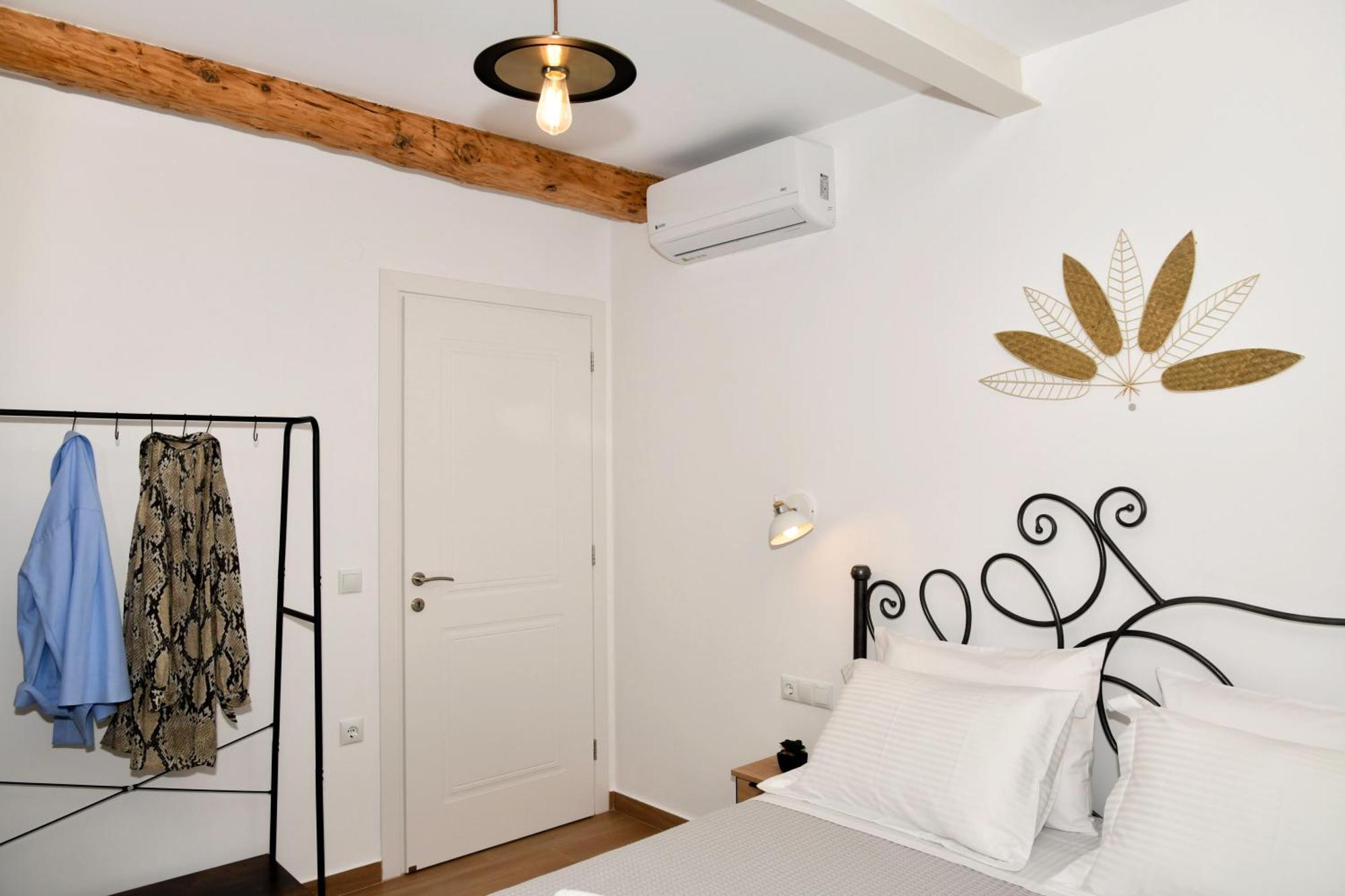 Captain Theo'S Modern Apartment Maria Λευκίμμη Εξωτερικό φωτογραφία