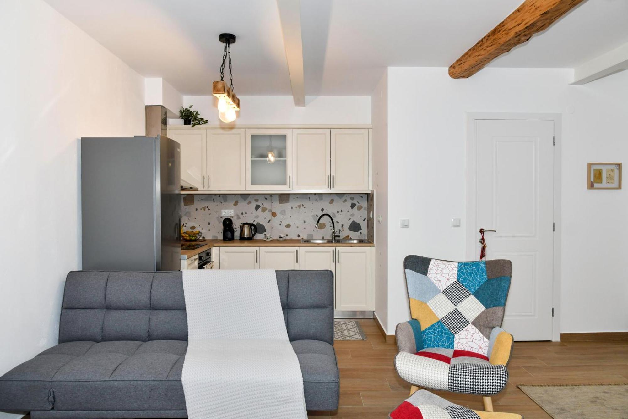 Captain Theo'S Modern Apartment Maria Λευκίμμη Εξωτερικό φωτογραφία