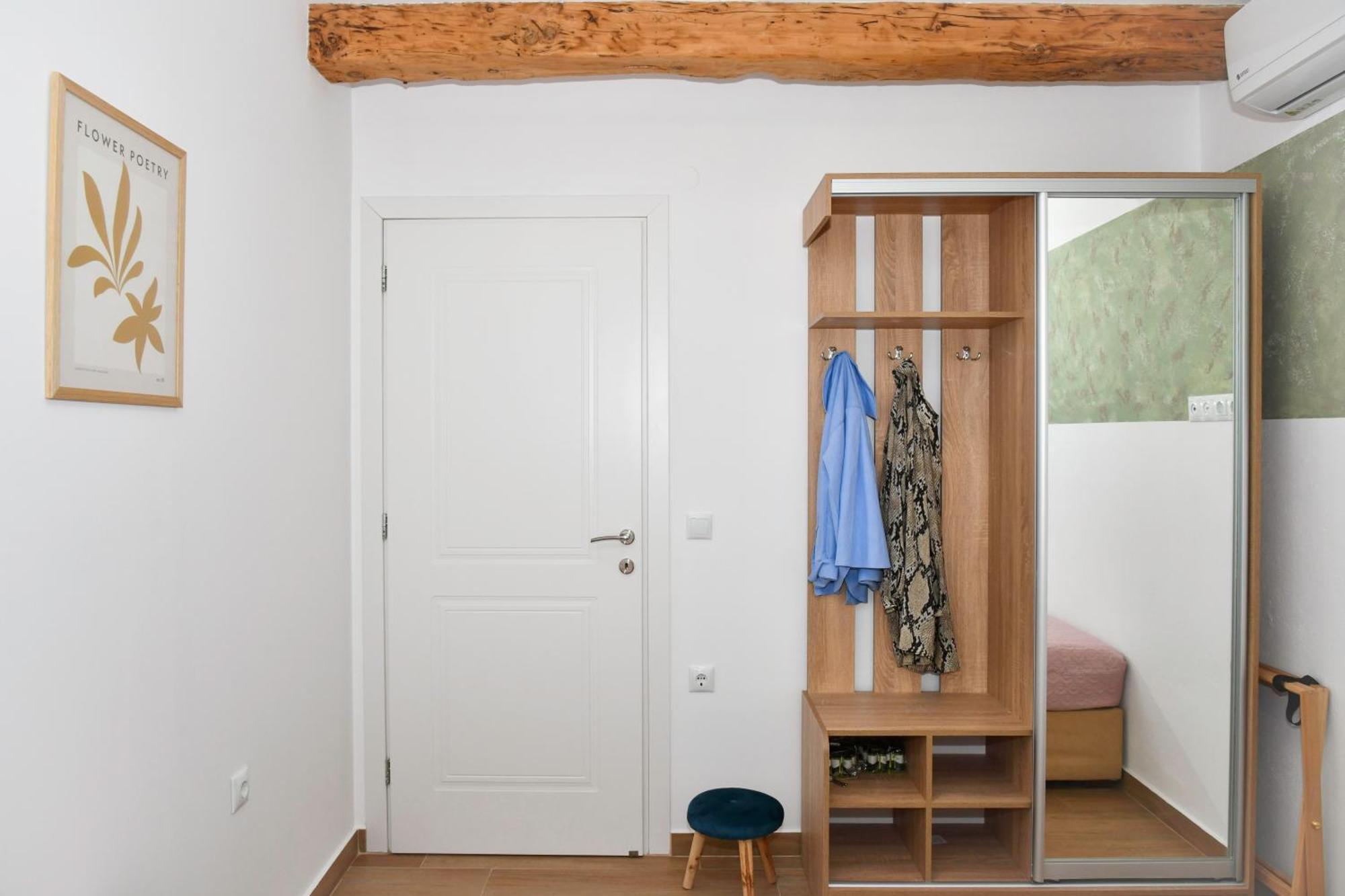 Captain Theo'S Modern Apartment Maria Λευκίμμη Εξωτερικό φωτογραφία