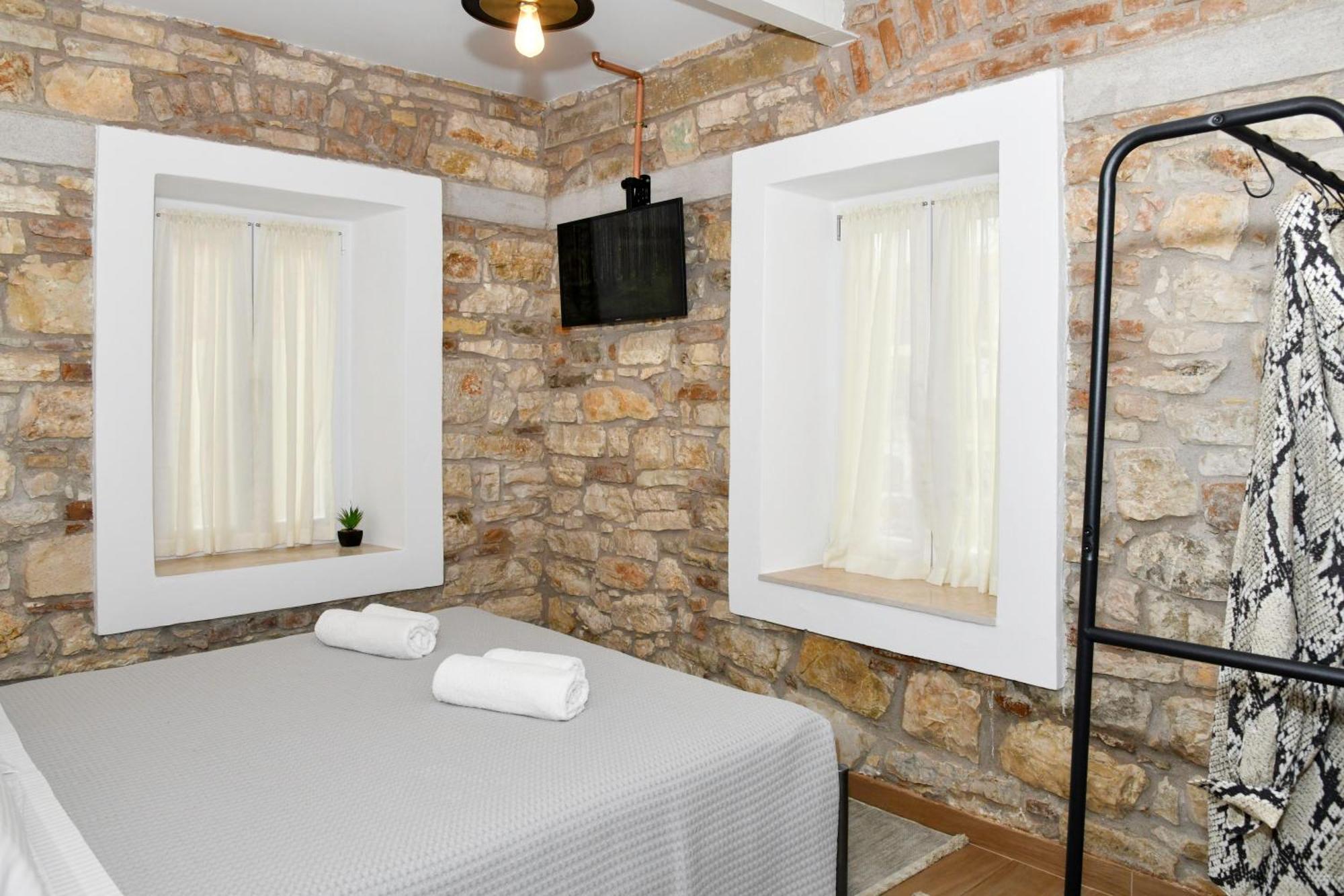 Captain Theo'S Modern Apartment Maria Λευκίμμη Εξωτερικό φωτογραφία