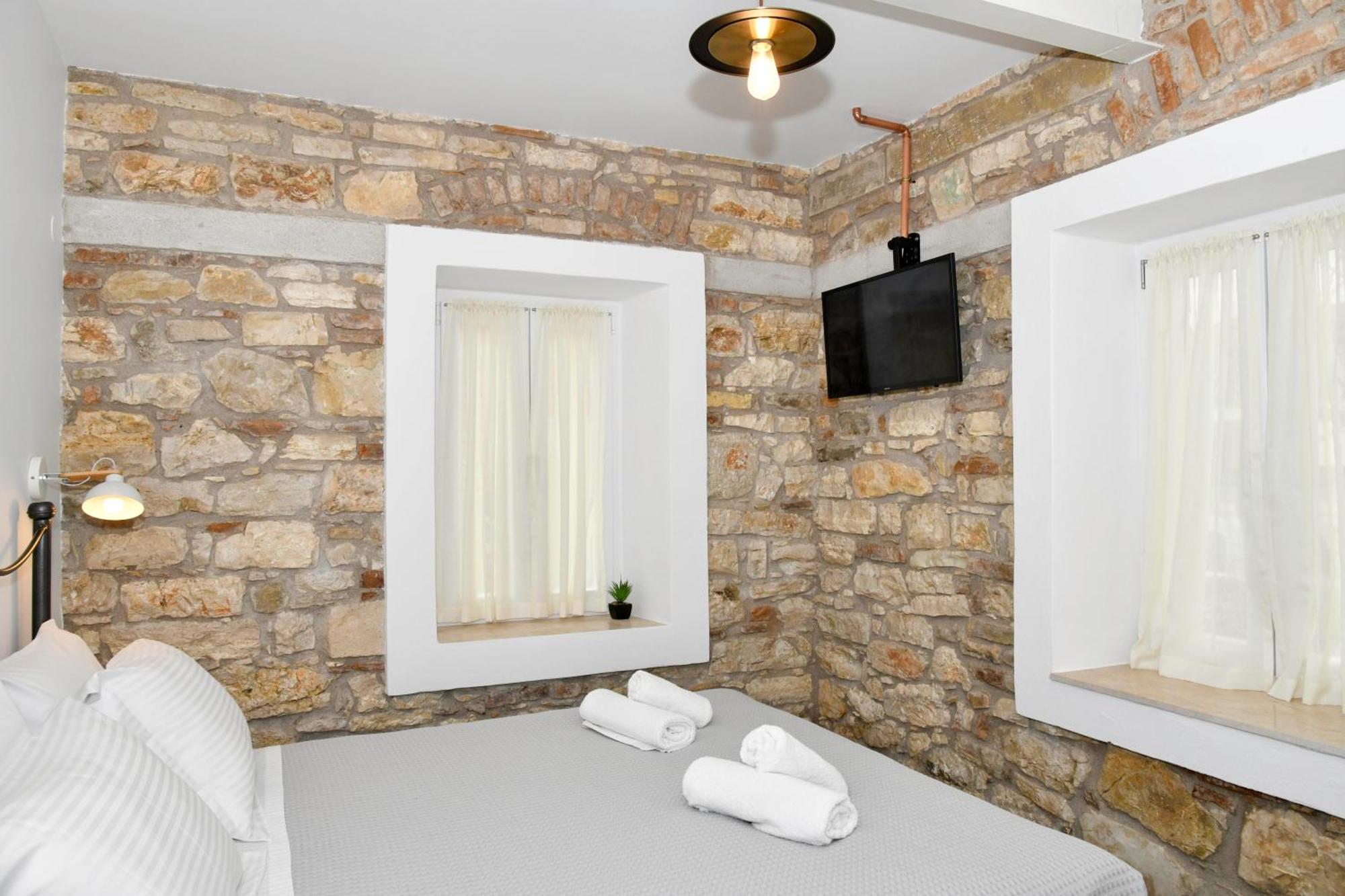 Captain Theo'S Modern Apartment Maria Λευκίμμη Εξωτερικό φωτογραφία